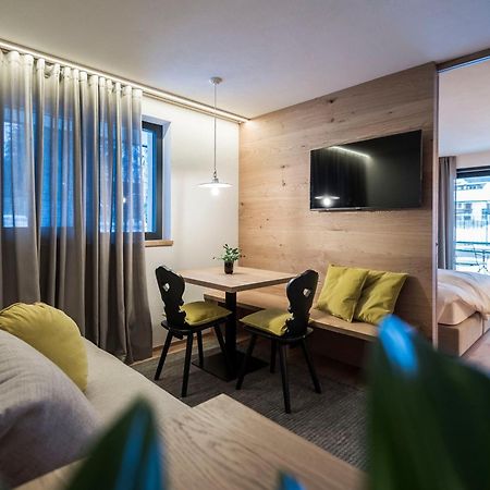 Ovina'S Haus Apartment Campo Tures Exterior photo