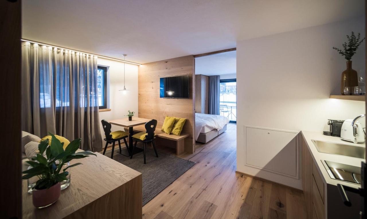 Ovina'S Haus Apartment Campo Tures Exterior photo